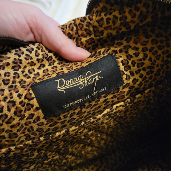 Quilted Donna Sharp Tote Bag Women's Large with Leopard Interior - Picture 6 of 7